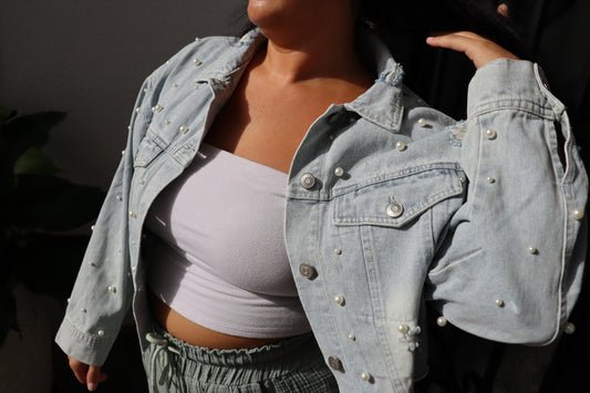 Pearl Detailed Crop Jacket